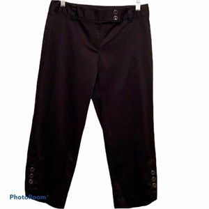 White House Black Market Legacy Black Slim  Capris